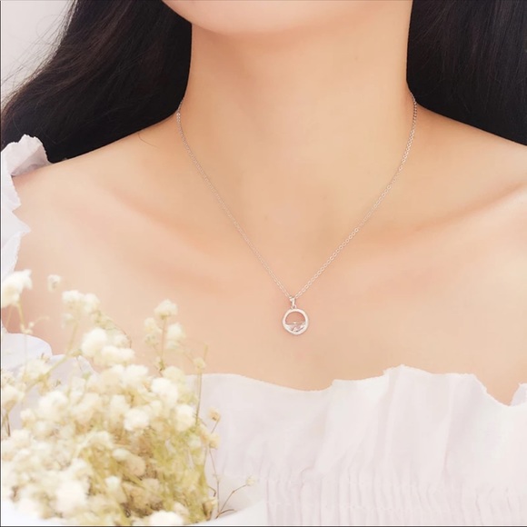 🌸 Sterling Silver 925 Crystal Necklace - Picture 2 of 7